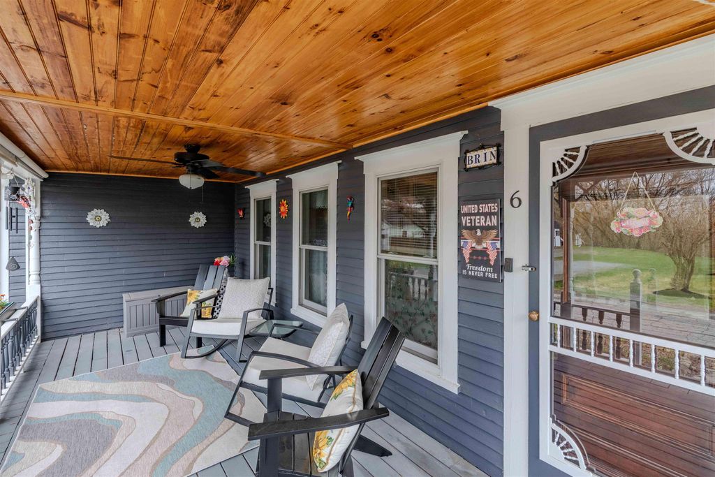 Photo of 6 Cromwell Drive, Haverhill, NH 03785 (MLS # 5086834)
