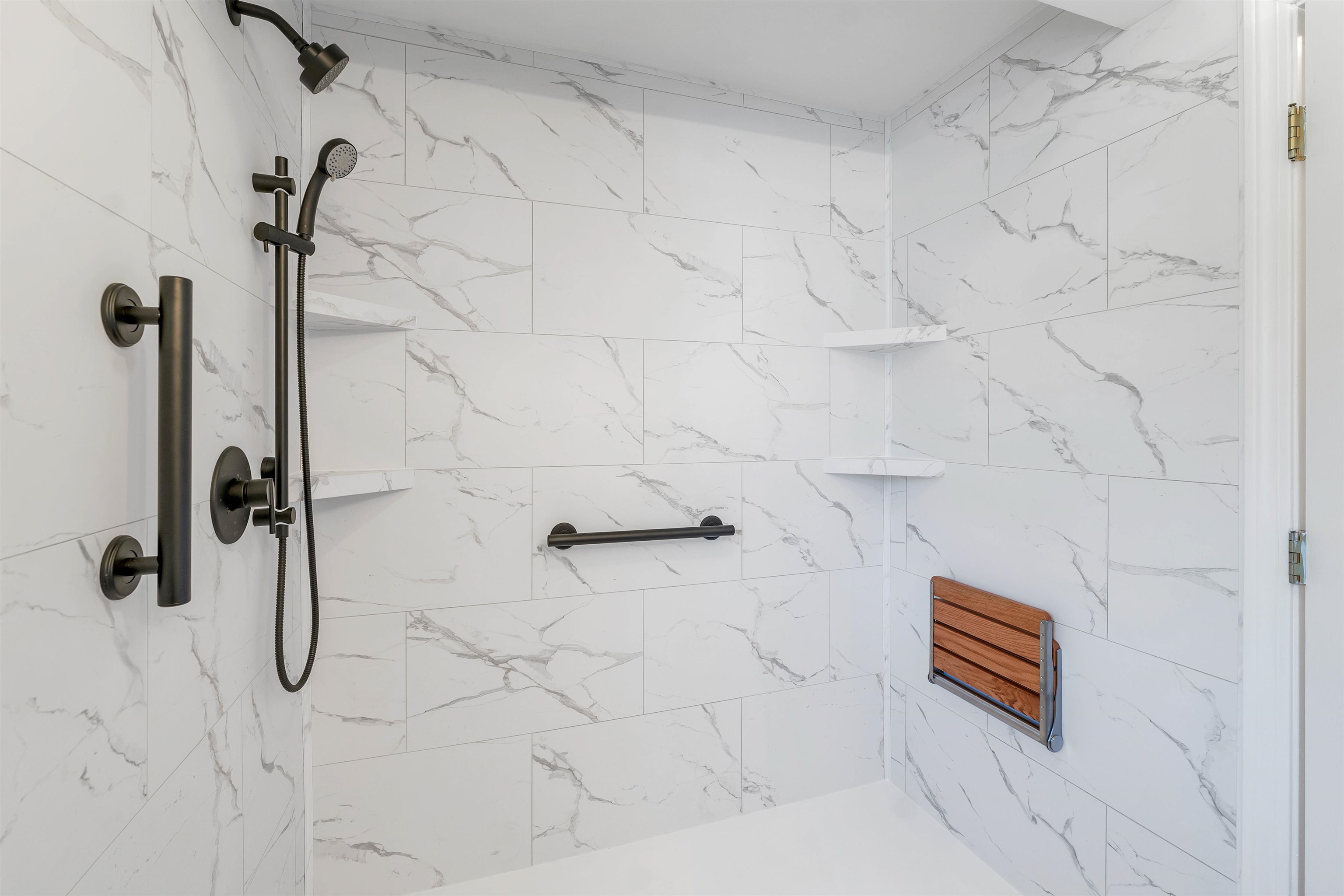 Concord, New Hampshire 03303, United States, 3 Bedrooms Bedrooms, ,2 BathroomsBathrooms,Residential,Pending,22651