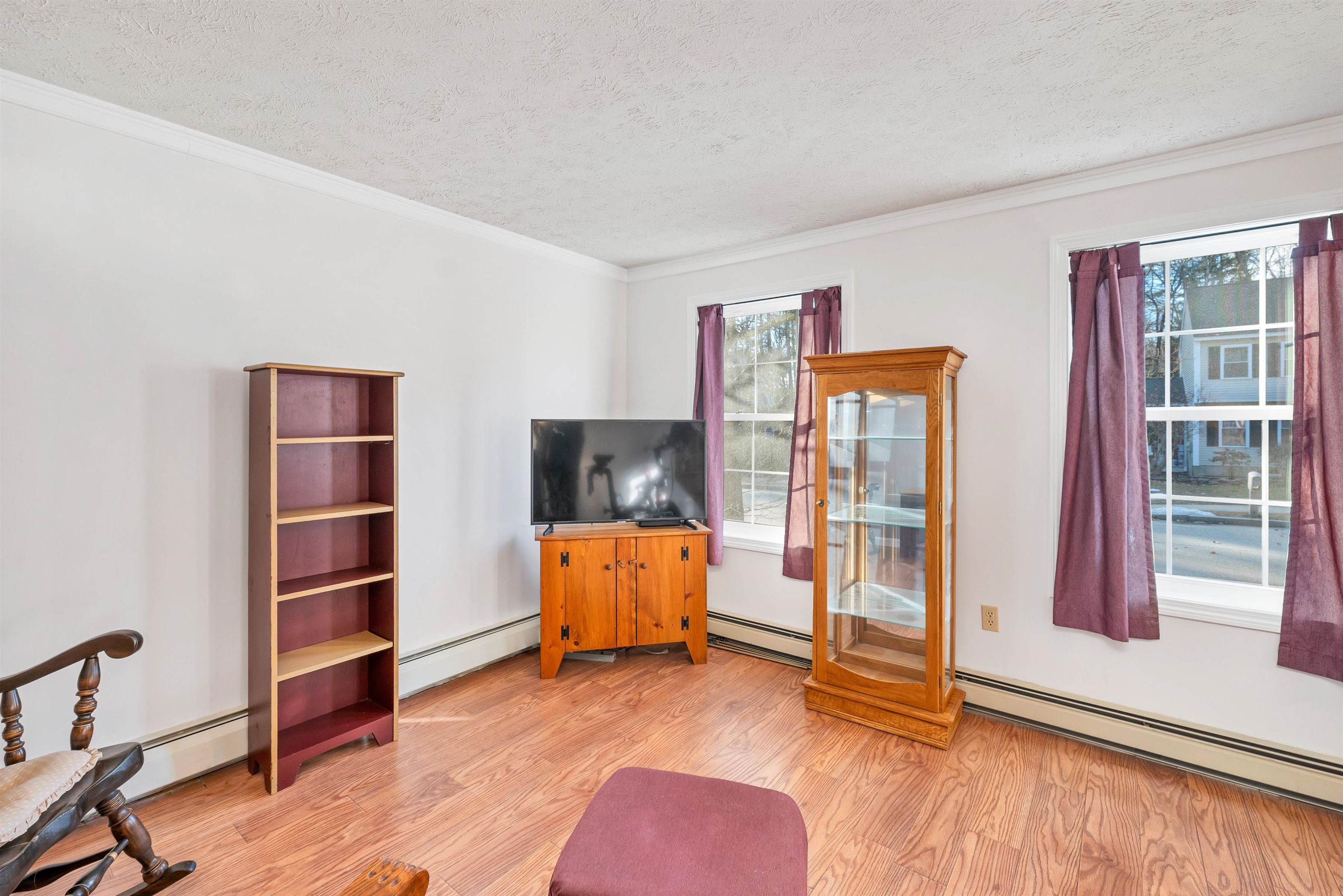 Concord, New Hampshire 03303, United States, 3 Bedrooms Bedrooms, ,2 BathroomsBathrooms,Residential,Pending,22651