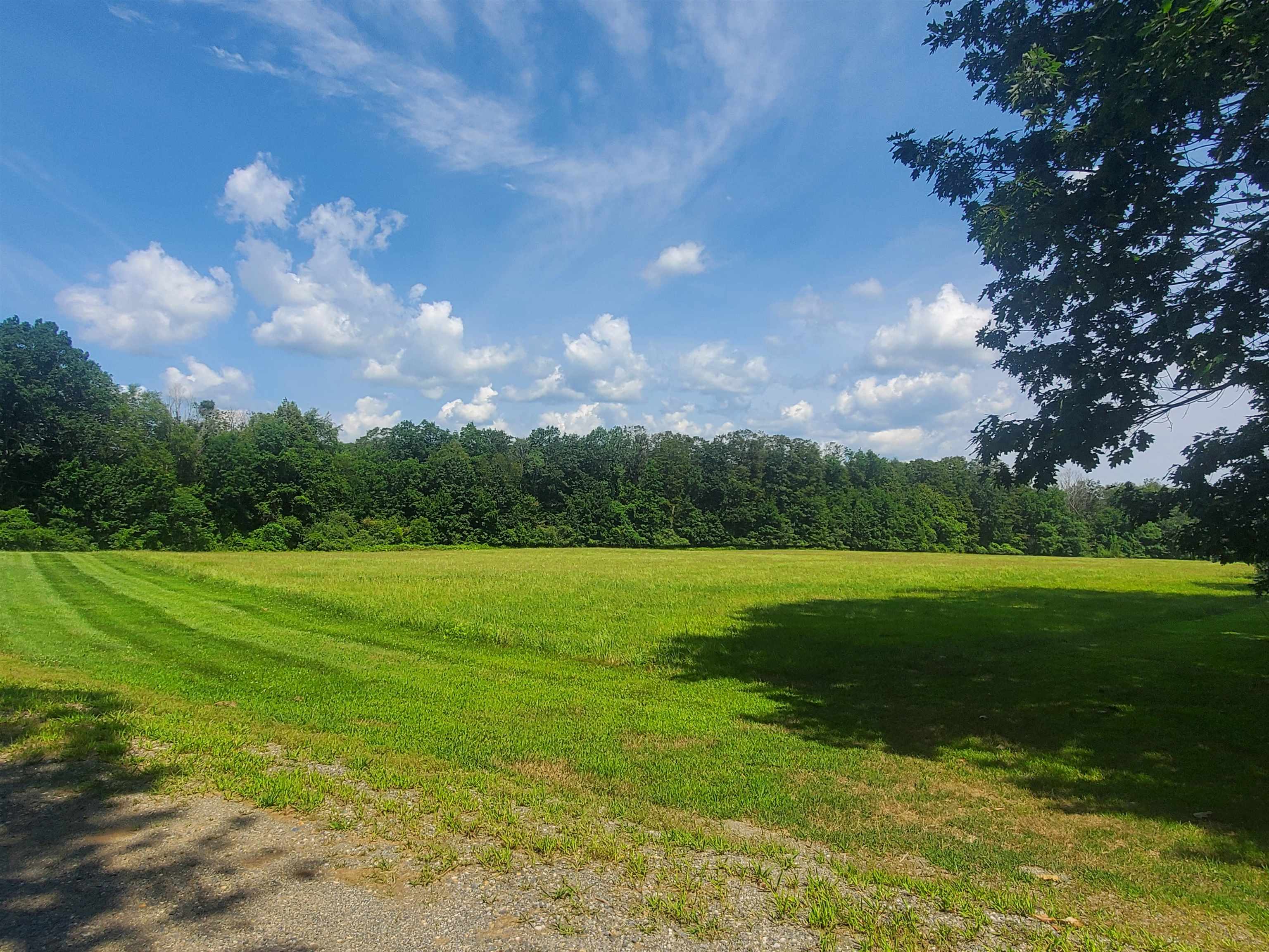 424 River Road