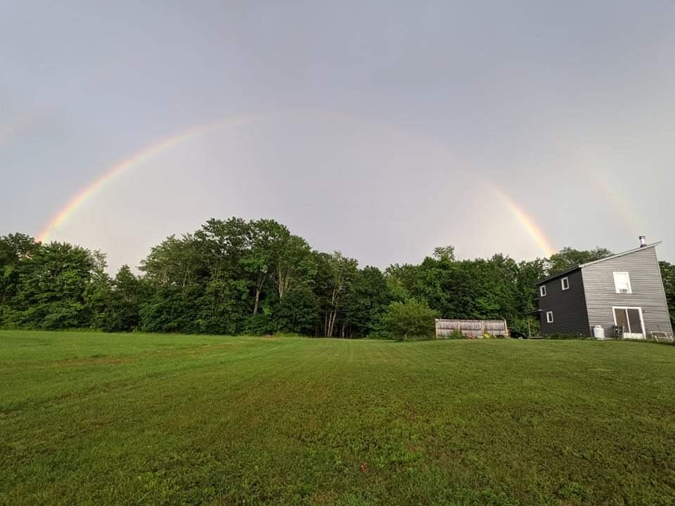 424 River Road