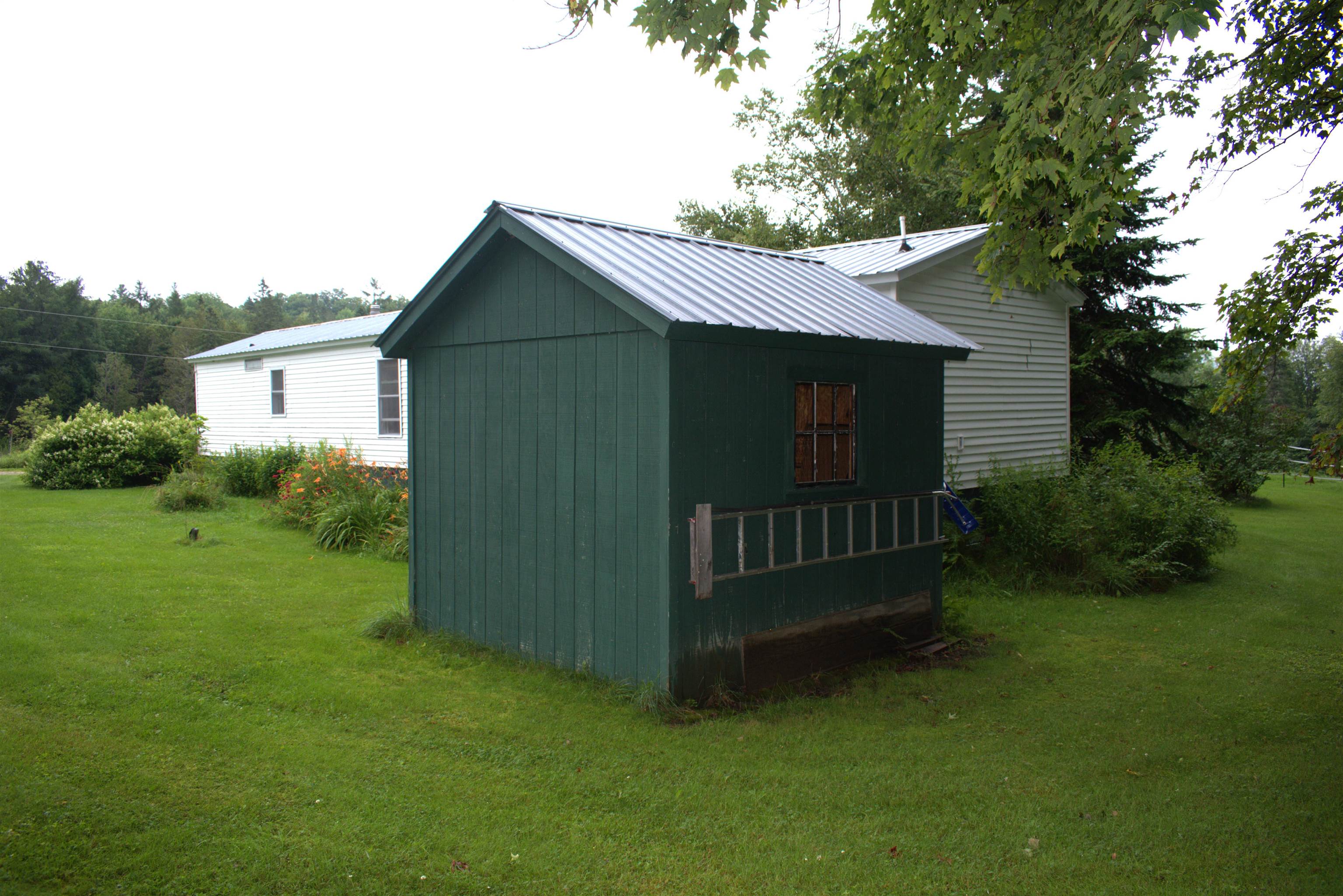 84 Apple Tree Lane