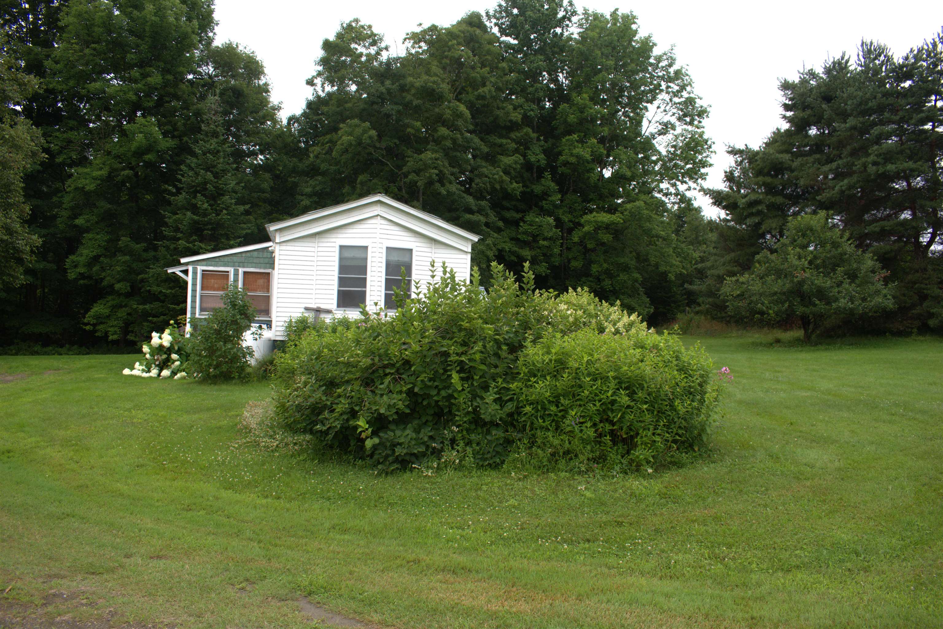 84 Apple Tree Lane