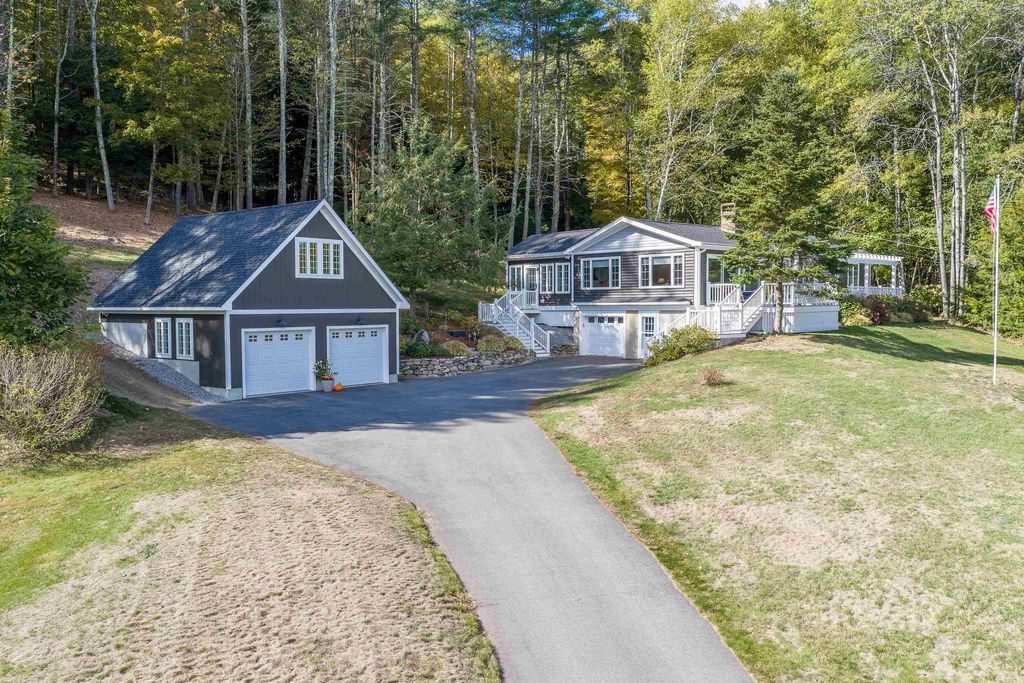 Photo of 52 Chase Circle, Center Harbor, NH 03226 (MLS # 5066547)
