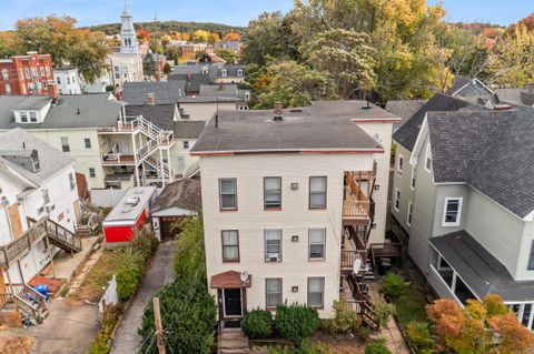 489 Pine Street Manchester NH 03104