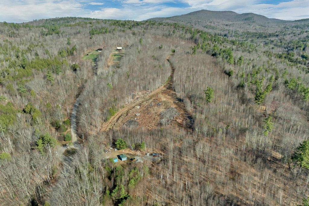 Photo of 41 Oakcrest Road, Bristol, NH 03222 (MLS # 5084990)