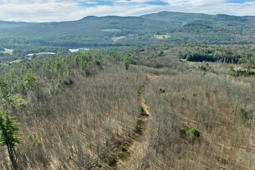 Photo of 41 Oakcrest Road, Bristol, NH 03222 (MLS # 5084990)