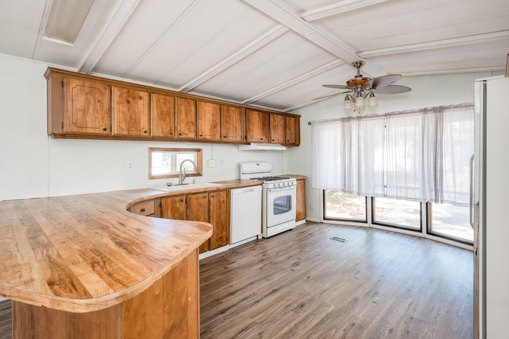 Photo of 23 Colonial Village, Somersworth, NH 03878 (MLS # 5059741)