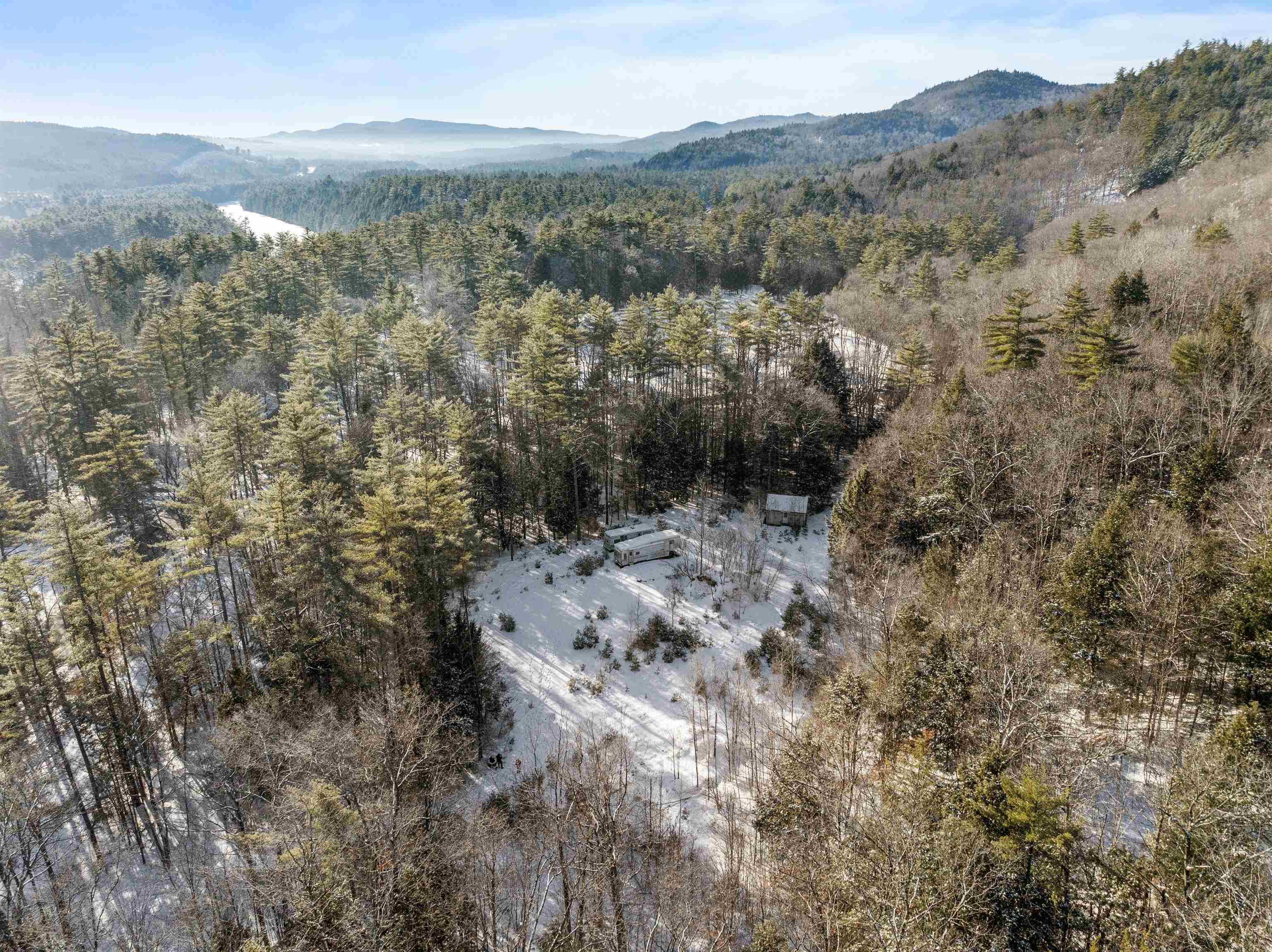 1482 River Road