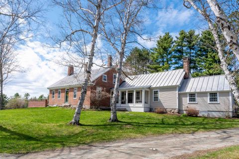 Photo of 994 Pearl Lake Road, Sugar Hill, NH 03586 (MLS # 5087178)