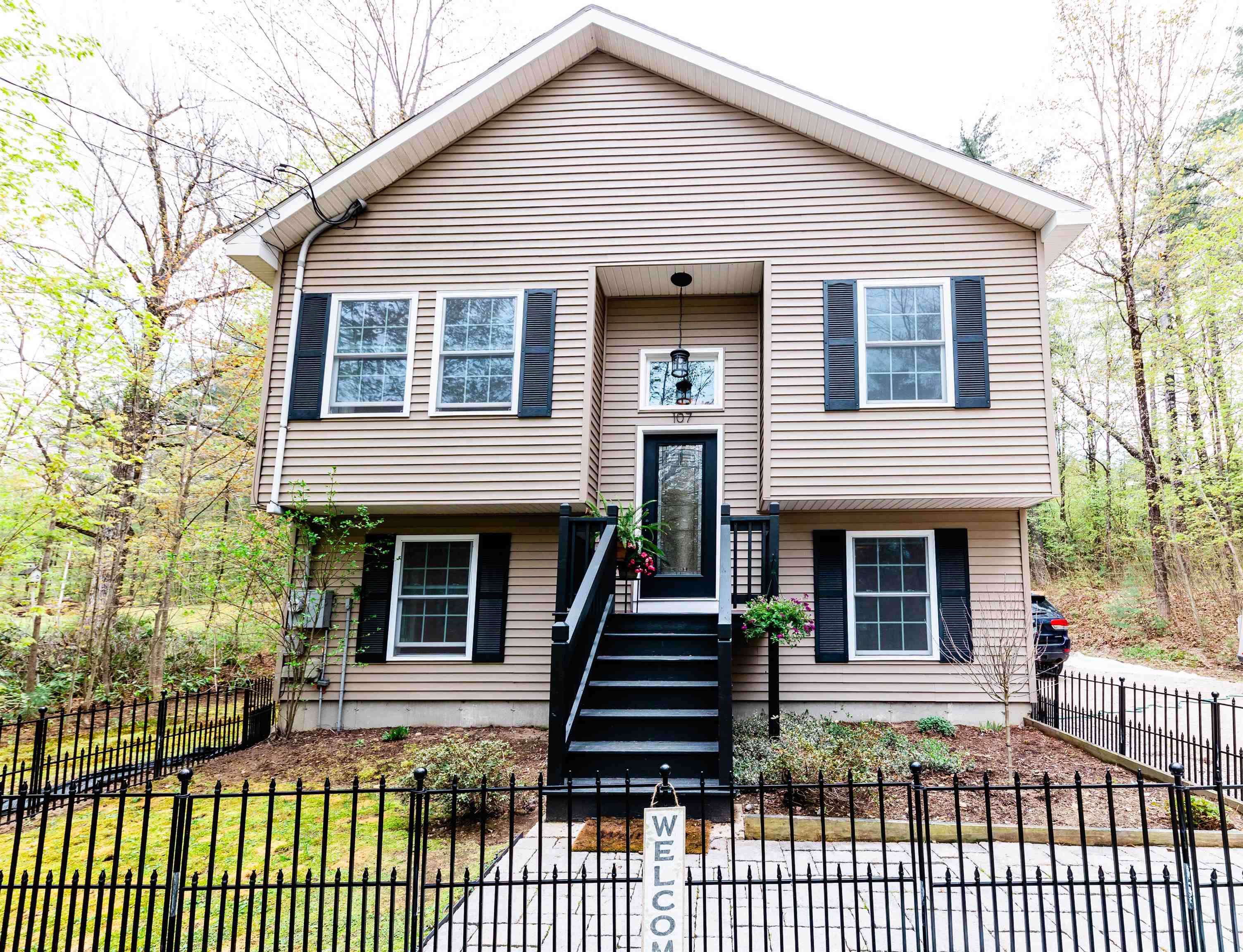 107 Artist falls Road