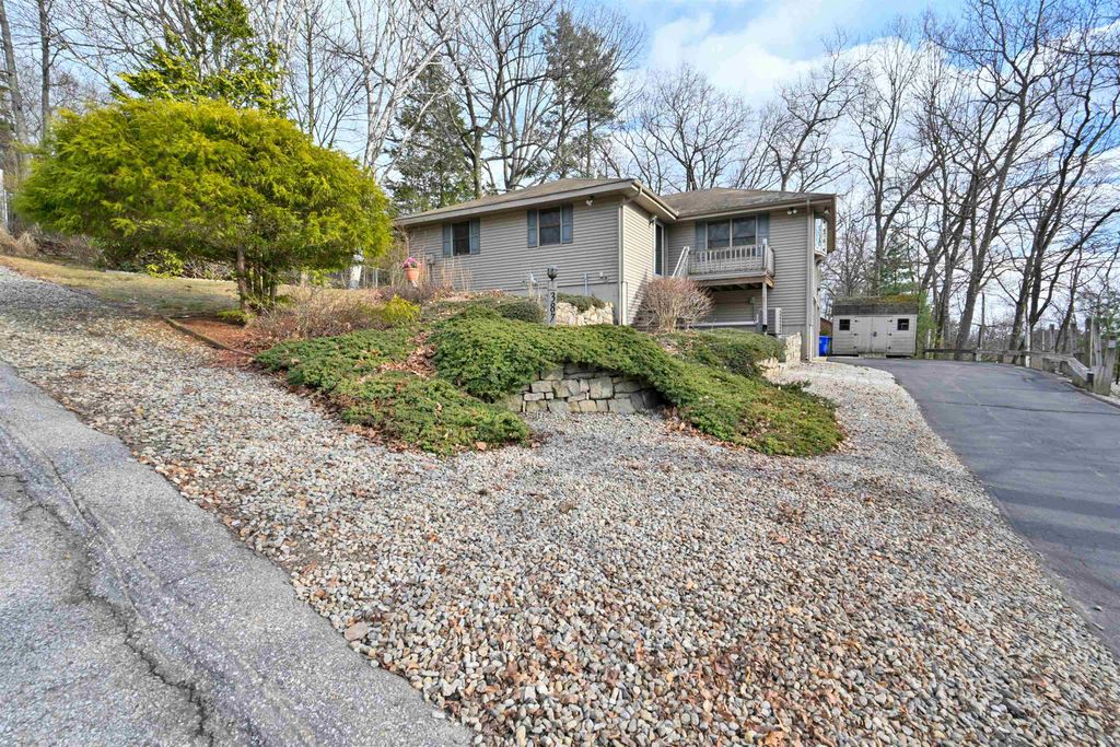 Photo of 387 Harrison Street, Manchester, NH 03104 (MLS # 5081251)