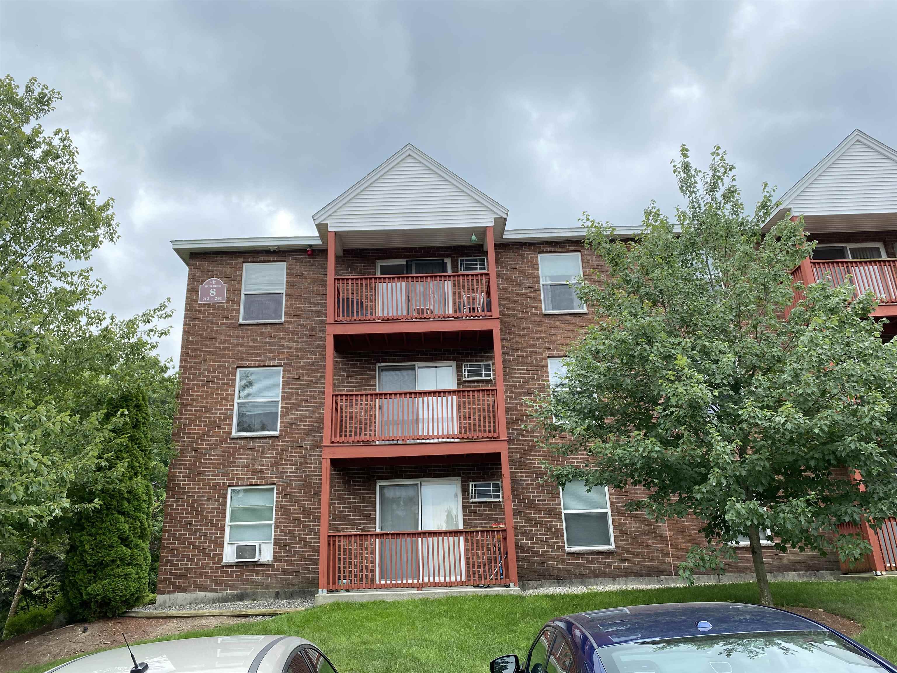 95 Powers Street 118