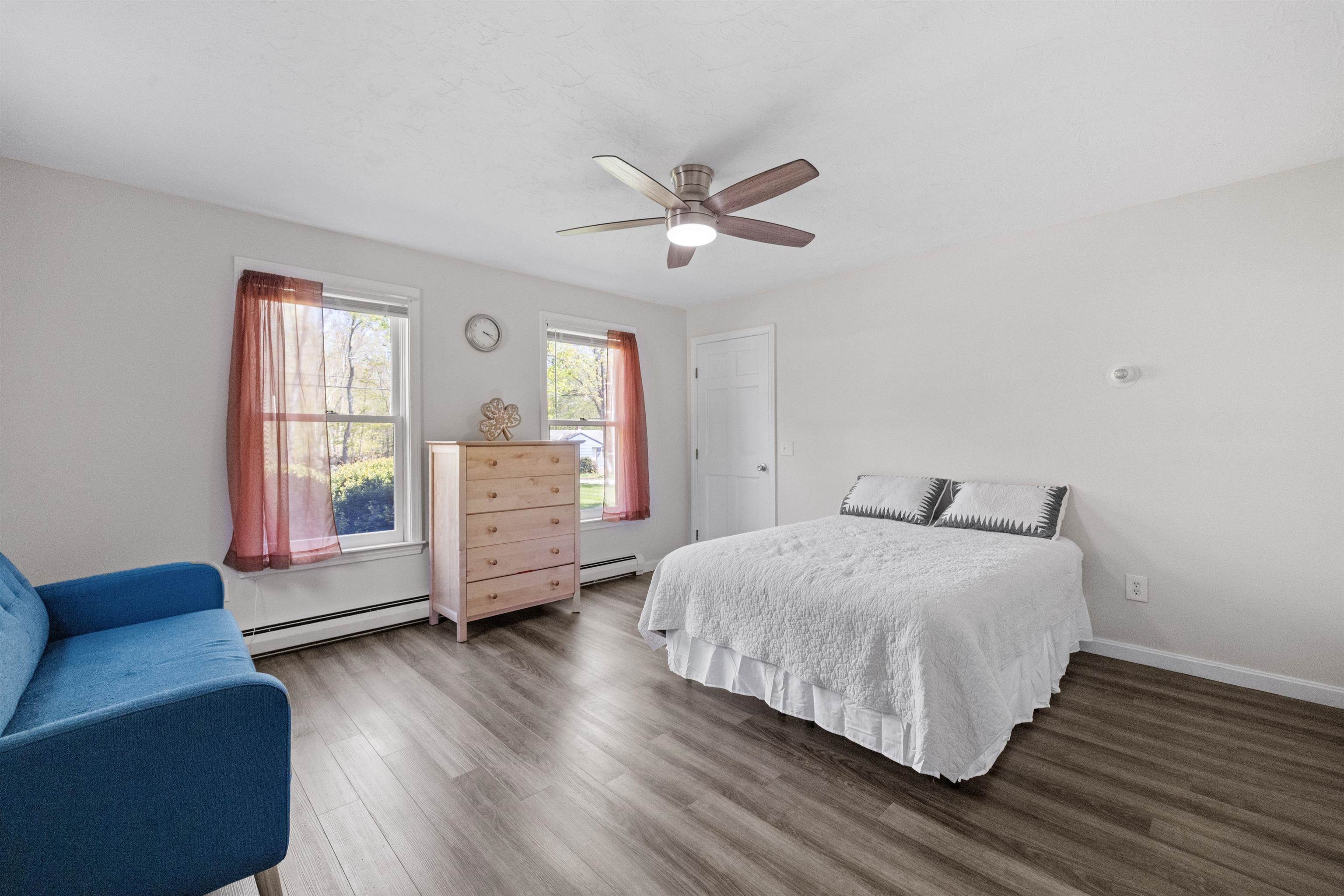 Northwood, New Hampshire 03261, United States, 3 Bedrooms Bedrooms, ,2 BathroomsBathrooms,Residential,Pending,130320