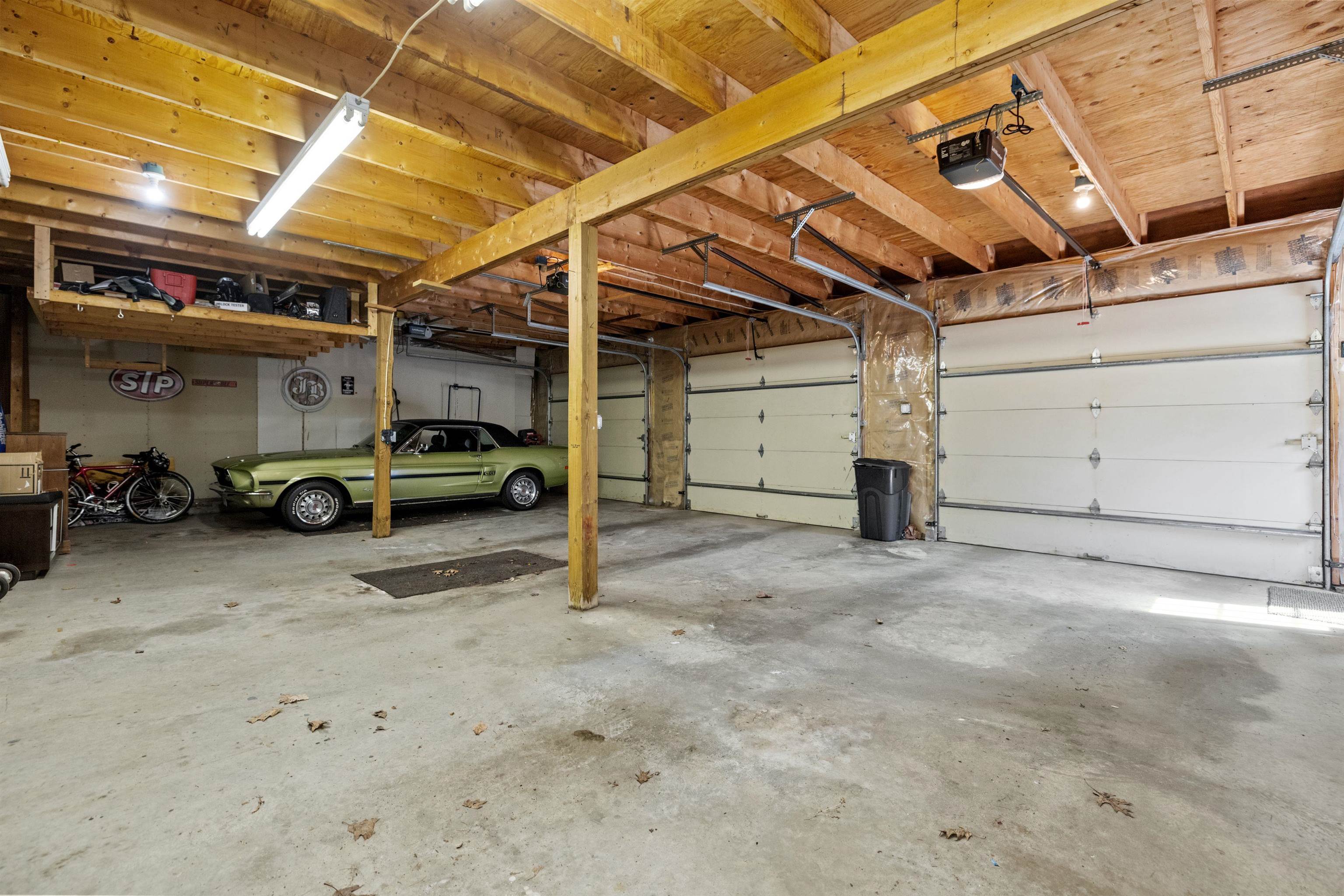 Northwood, New Hampshire 03261, United States, 3 Bedrooms Bedrooms, ,2 BathroomsBathrooms,Residential,Pending,130320