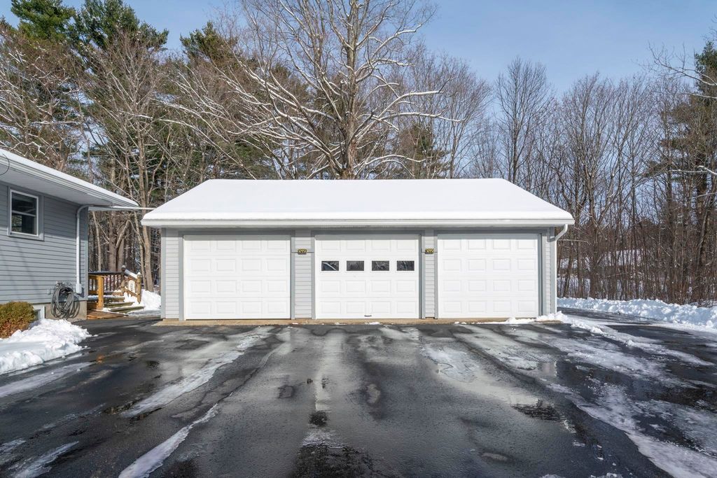 Photo of 52 Green Street, Northwood, NH 03261 (MLS # 5071786)