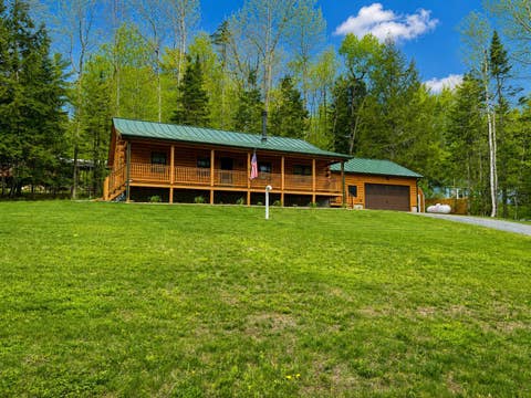 Photo of 11 Amherst Lane, Haverhill, NH 03785 (MLS # 5075135)