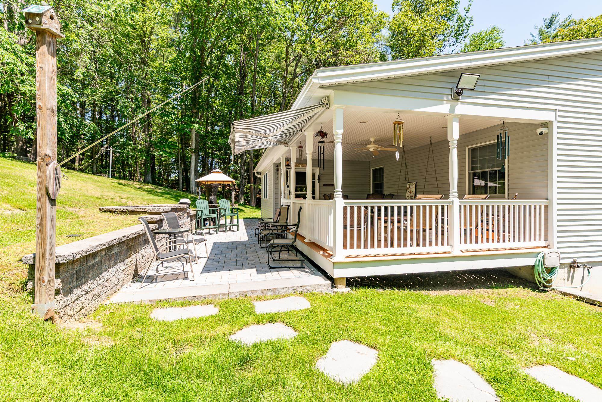 4 Mones Folly Drive