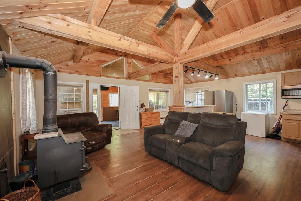 Photo of 50 Pine Glen Road, Hillsborough, NH 03244 (MLS # 5088328)