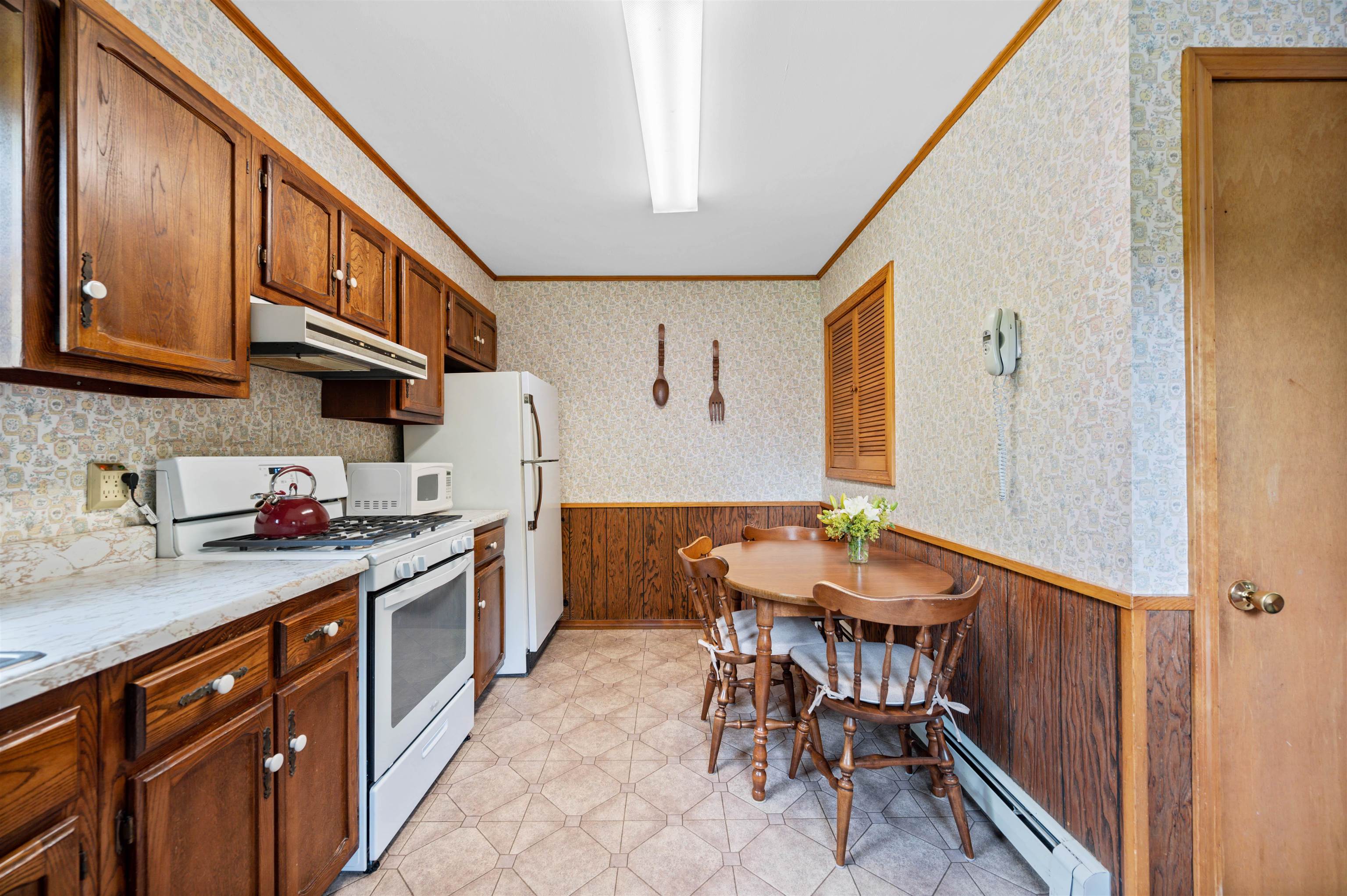 Hyde Park, Vermont 05655, United States, 3 Bedrooms Bedrooms, ,1 BathroomBathrooms,Residential,Active,168433