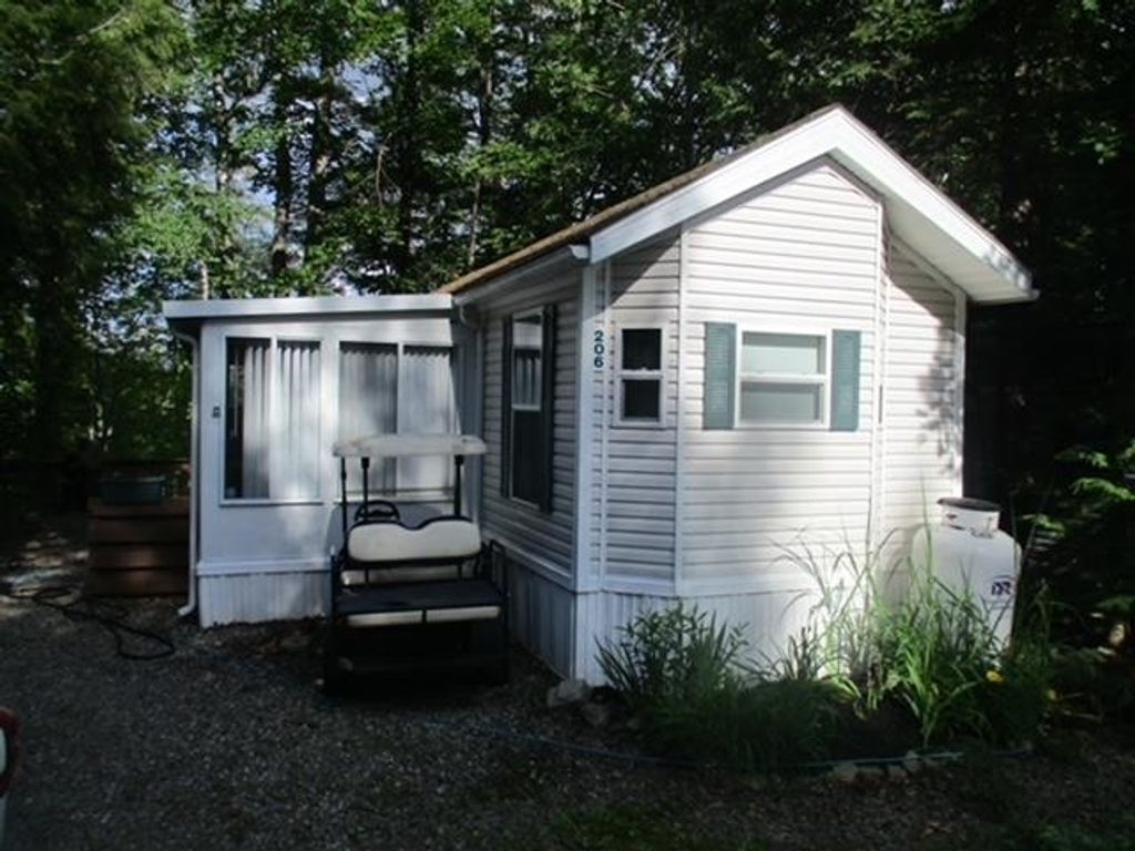 Photo of 206 High Country Way #aka unit 100, Holderness, NH 03245 (MLS # 5050164)