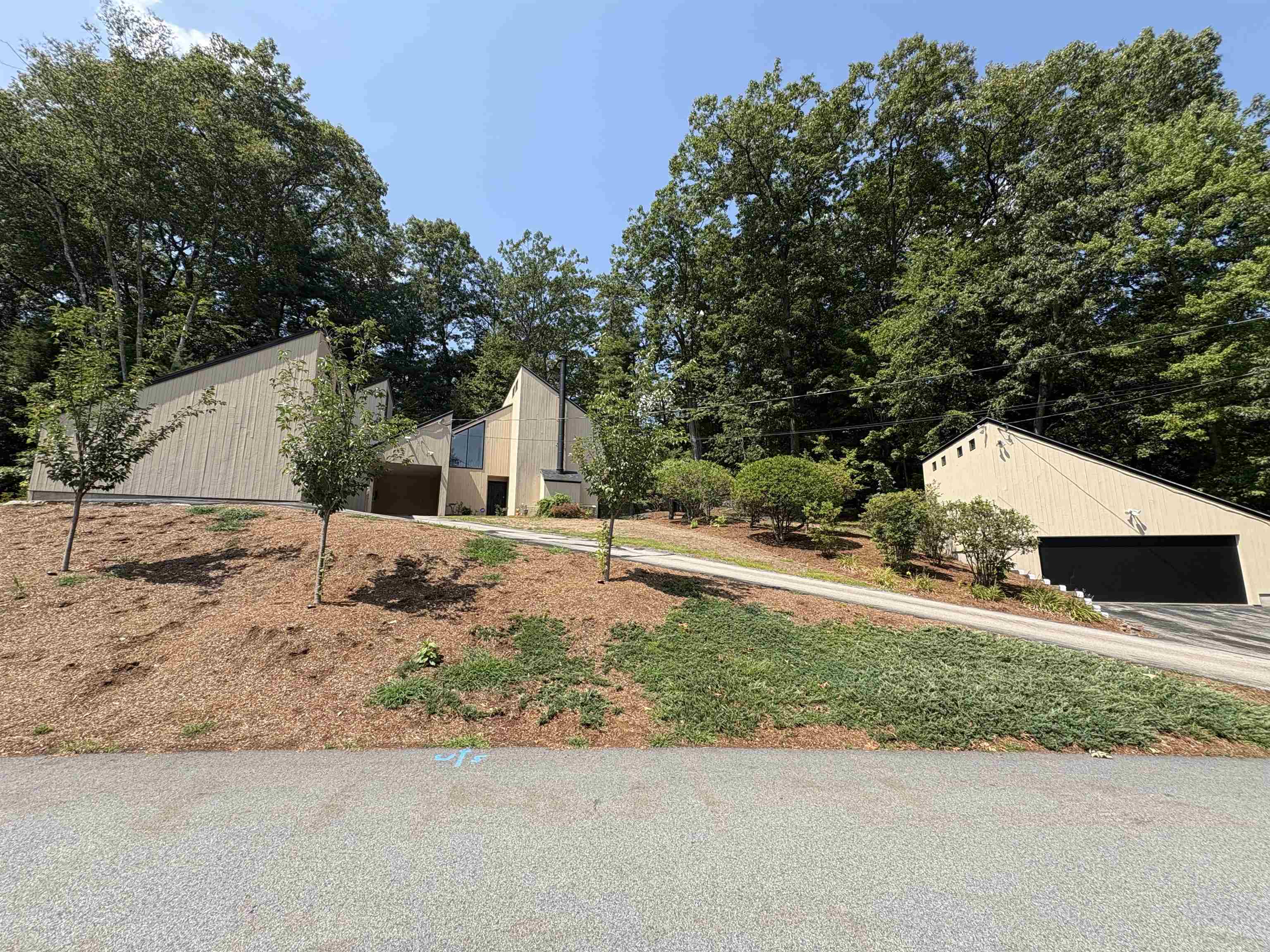 17 Dunbarton Drive