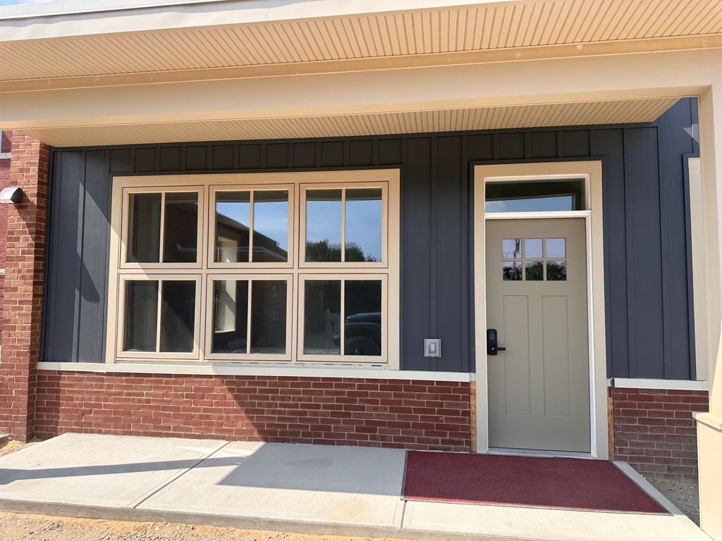 Photo of 30 High Street #1, Pembroke, NH 03276 (MLS # 5088190)
