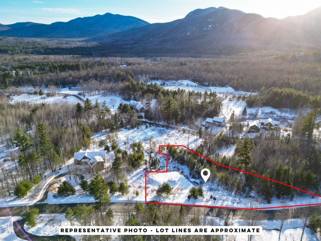 Photo of 30 Parker Ridge Road #A23, Bartlett, NH 03812 (MLS # 5063827)