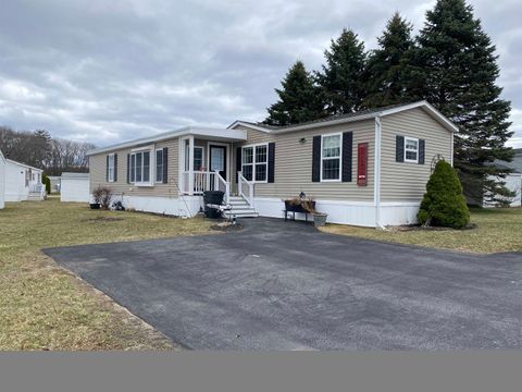 104 WHIPPOORWILL Street Seabrook NH 03874