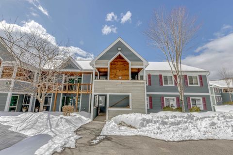 Photo of 5 White Oak Lane #Unit 8, Lincoln, NH 03251 (MLS # 5081051)