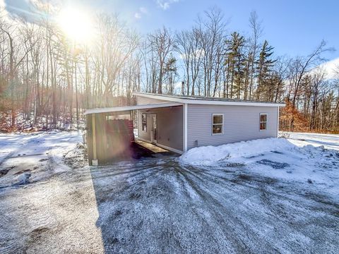 Photo of 28 Upper Stonehouse Mountain Road, Orford, NH 03777 (MLS # 5074525)