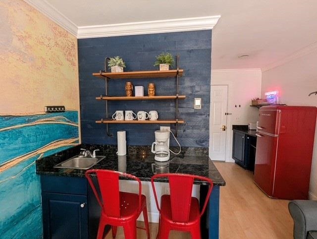 415 Ocean Boulevard 306