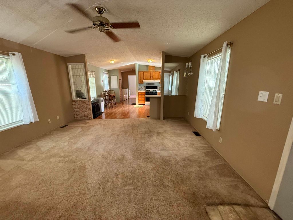Photo of 101 Robinhood Drive, Exeter, NH 03833 (MLS # 5056072)