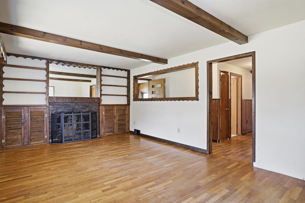 Photo of 7 Zan Drive, Goffstown, NH 03045 (MLS # 5083462)