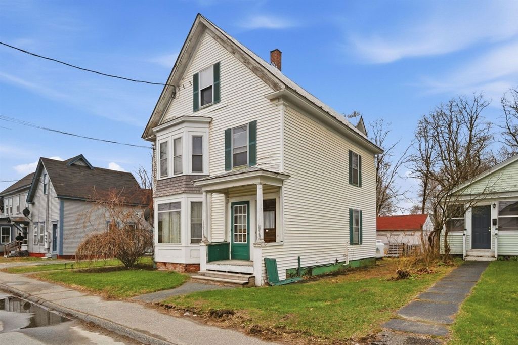 Photo of 39 Highland Street, Haverhill, NH 03785 (MLS # 5084272)