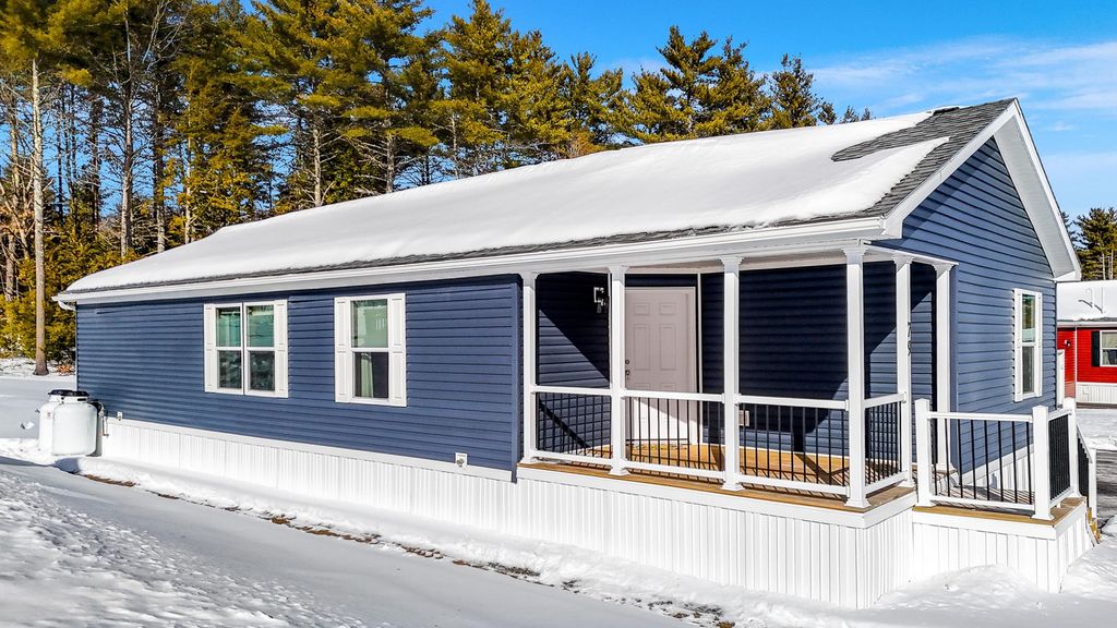 Photo of 79 Diamondback Drive, Rochester, NH 03867 (MLS # 5075659)