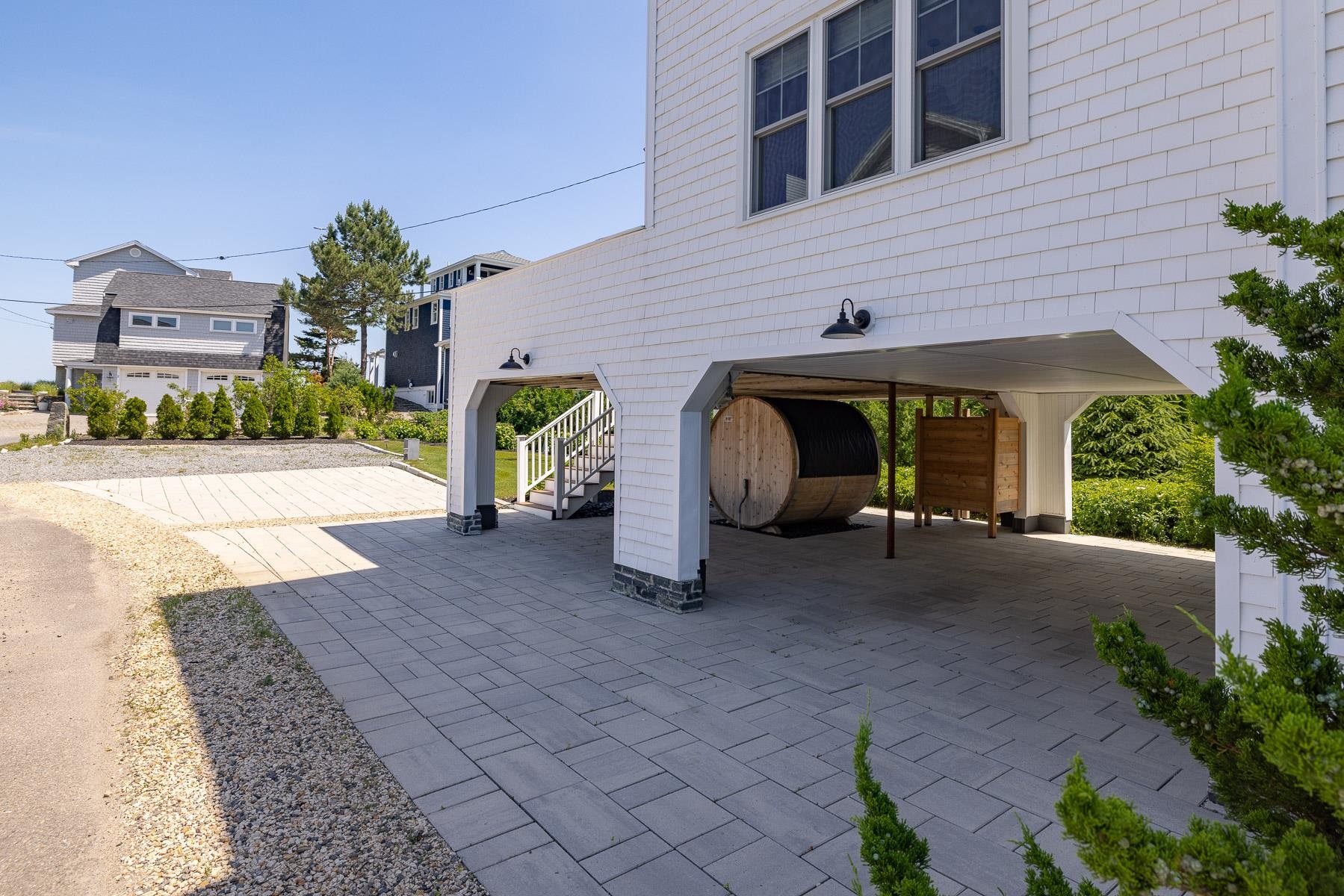 Hampton, New Hampshire 03842, United States, 4 Bedrooms Bedrooms, ,3 BathroomsBathrooms,Residential,Active,110217