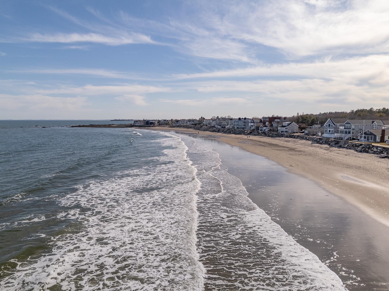 Hampton, New Hampshire 03842, United States, 4 Bedrooms Bedrooms, ,3 BathroomsBathrooms,Residential,Active,110217