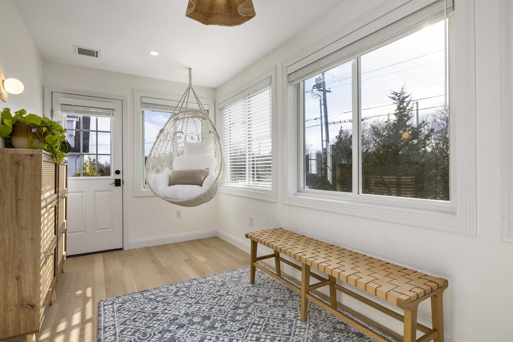 Hampton, New Hampshire 03842, United States, 4 Bedrooms Bedrooms, ,3 BathroomsBathrooms,Residential,Active,110217