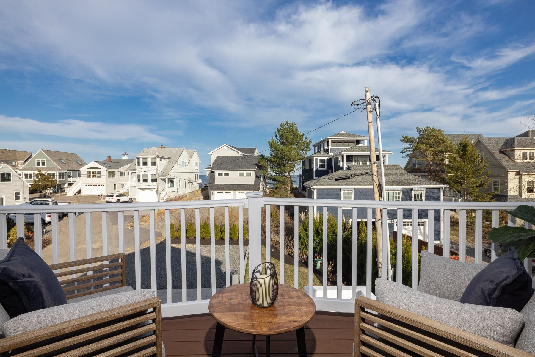 Hampton, New Hampshire 03842, United States, 4 Bedrooms Bedrooms, ,3 BathroomsBathrooms,Residential,Active,110217