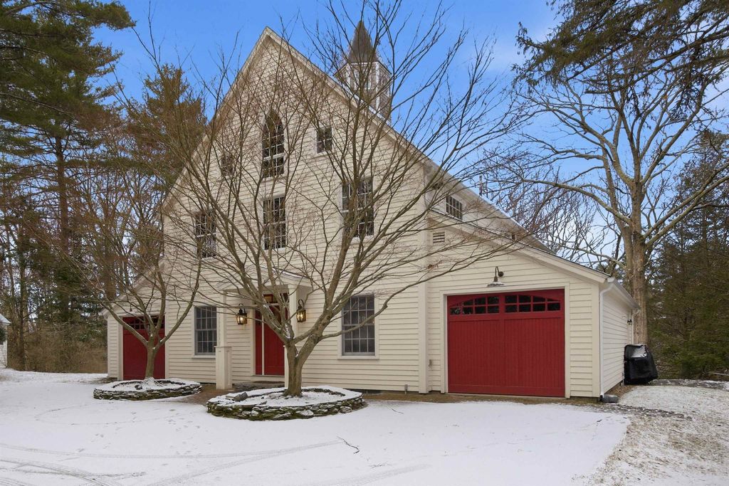 Photo of 182 Winnicutt Road, Stratham, NH 03885 (MLS # 5080966)