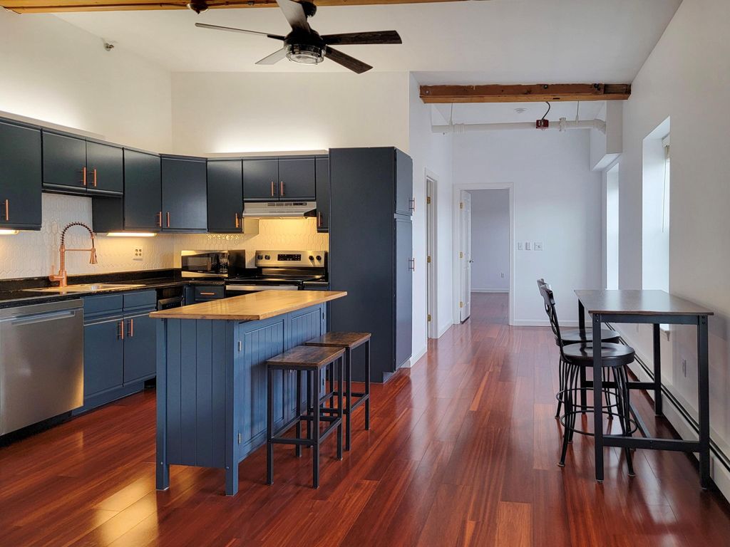 Photo of 156 Front Street #403, Exeter, NH 03833 (MLS # 5078062)