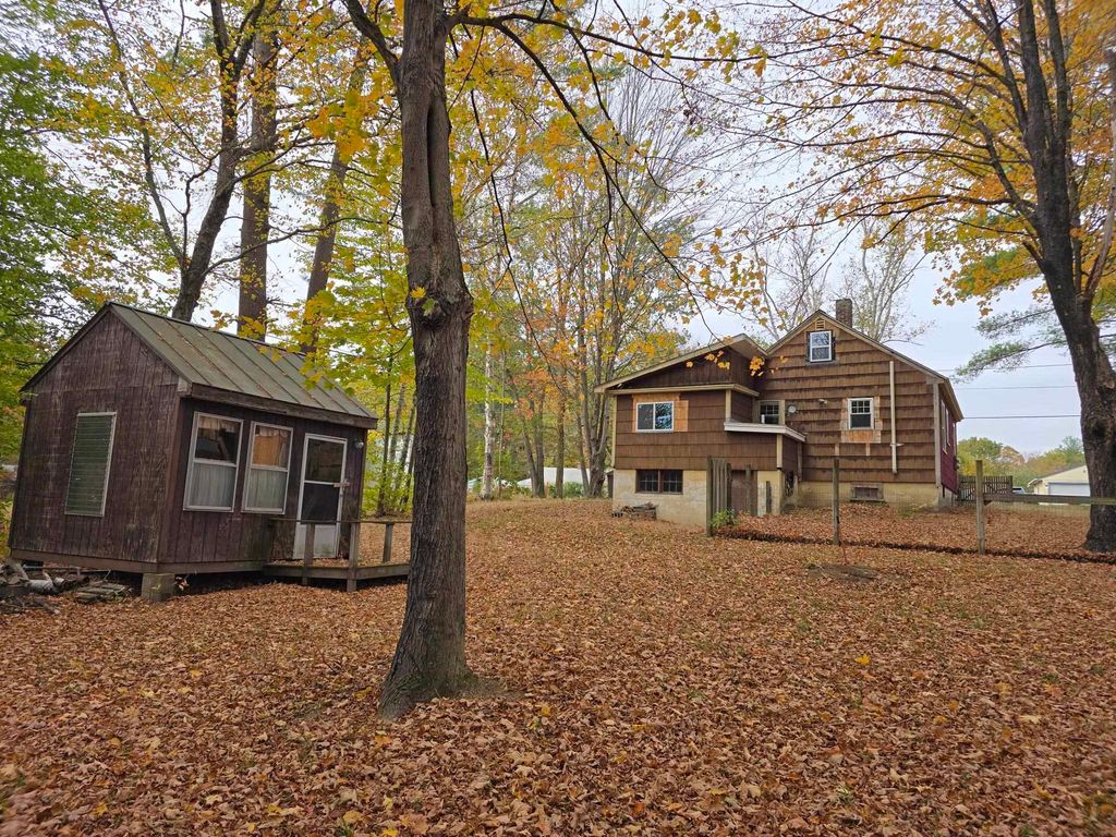 Photo of 8 42nd Street, Claremont, NH 03743 (MLS # 5067425)