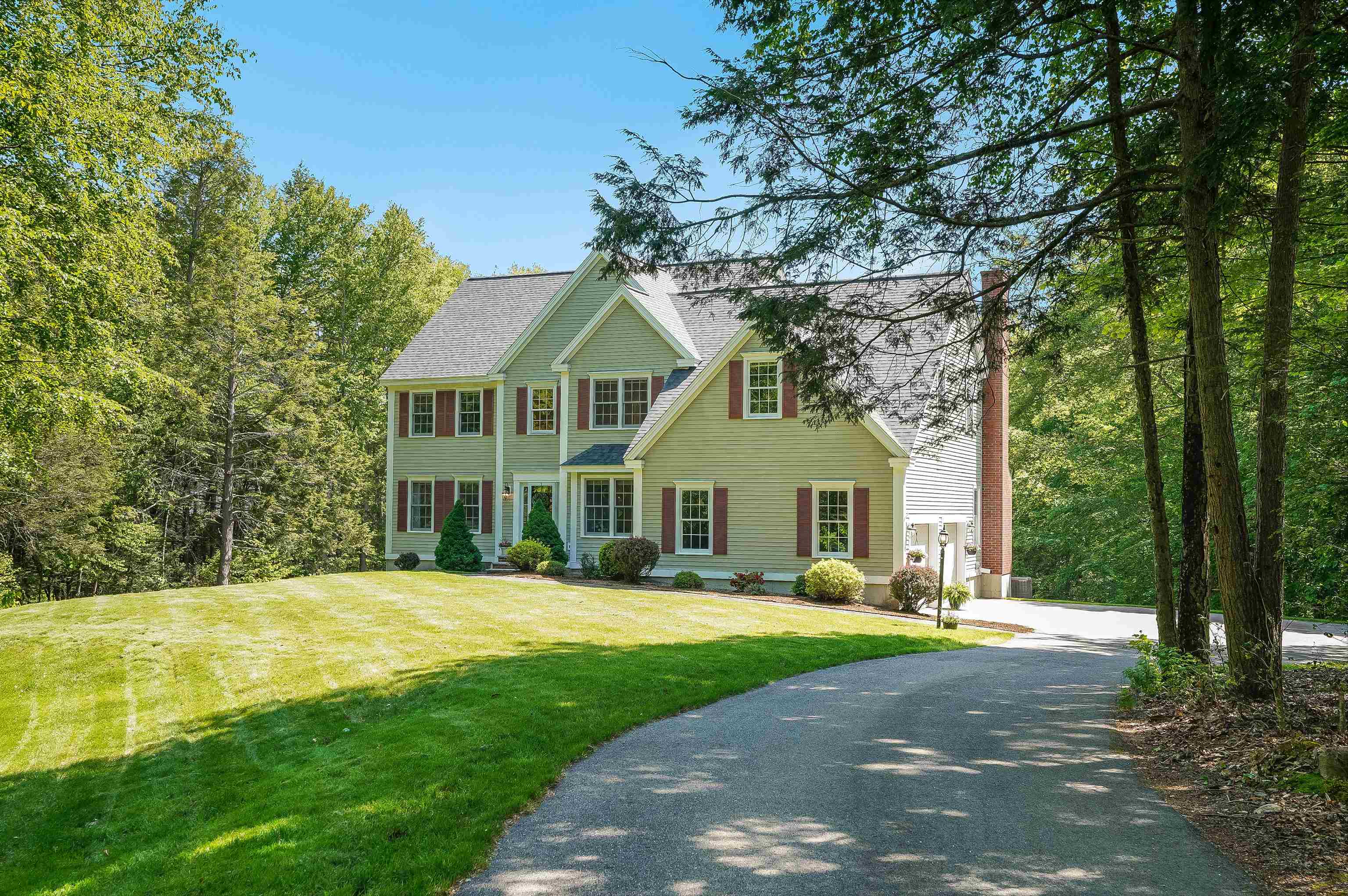 55 Bassett Lane