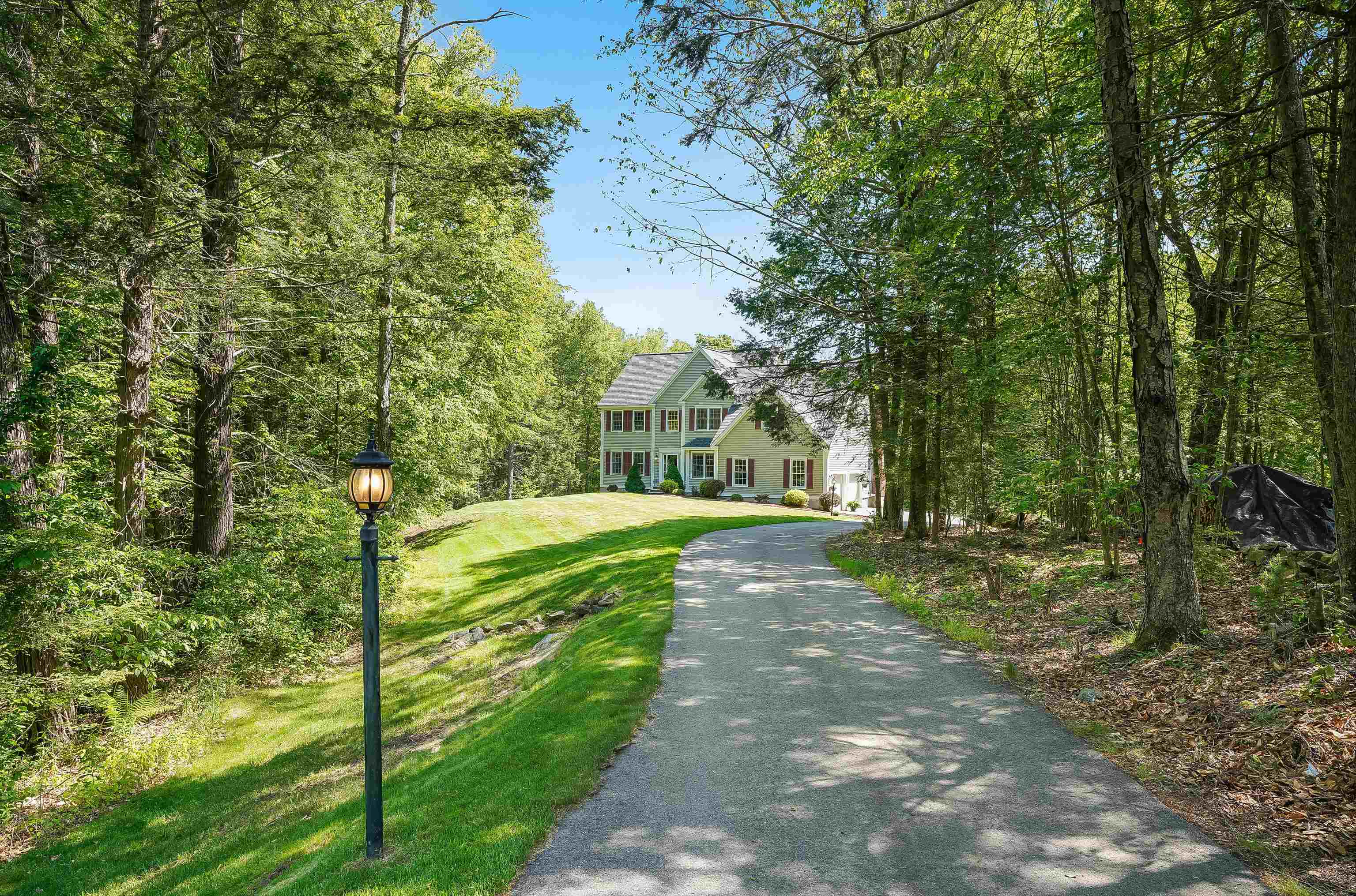 55 Bassett Lane