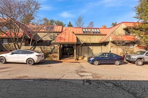 122 Redrock Drive #101 Burlington VT 05401