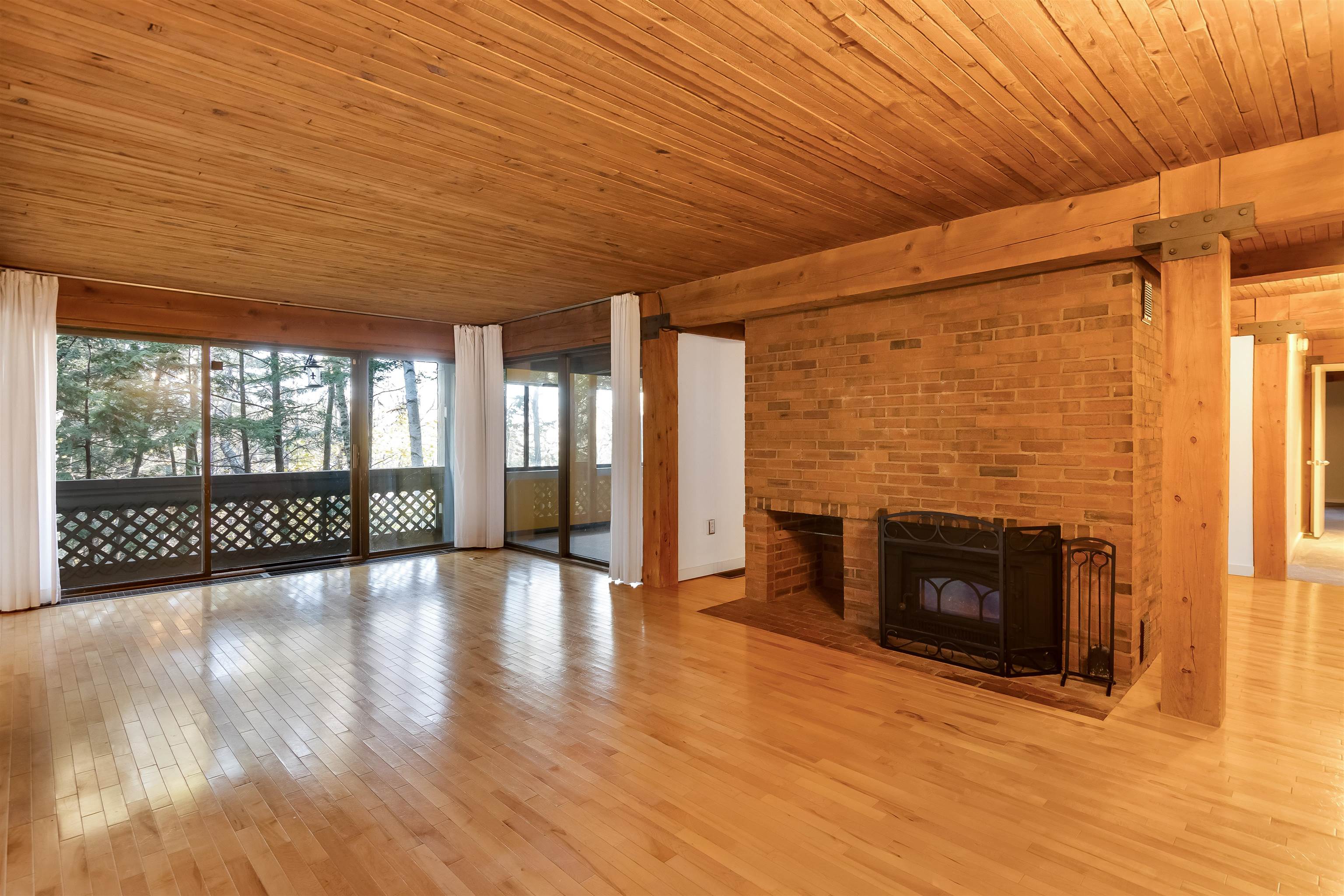122 Redrock Drive #101