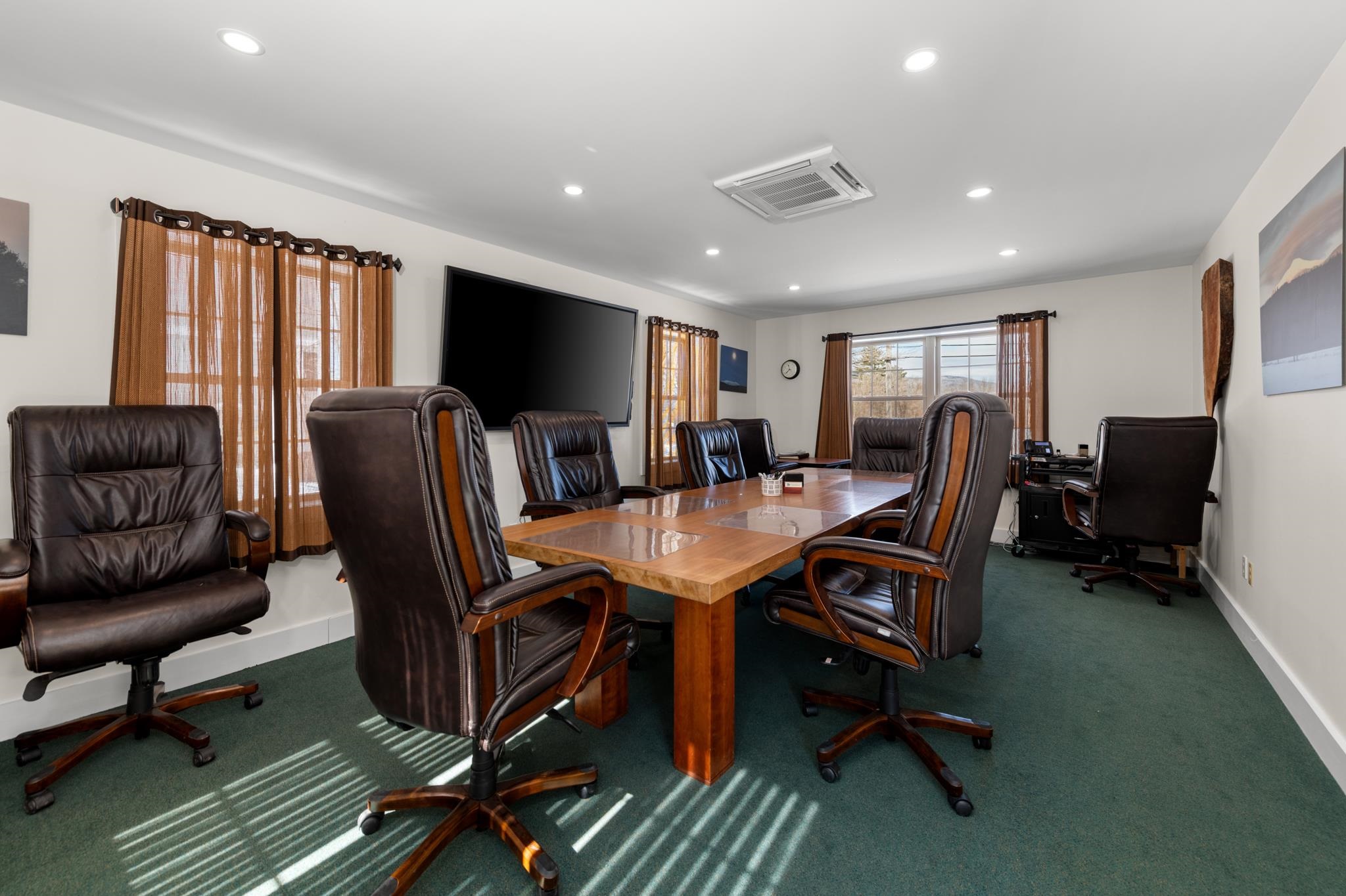 572 Tenney Mountain Highway