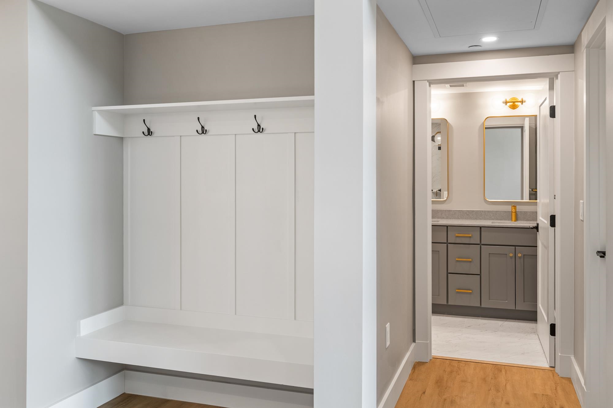 243 Skimobile Road 354