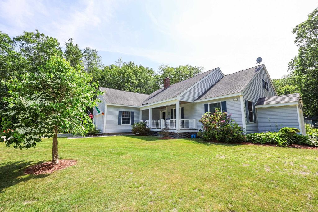 Photo of 30 Irish Way, Wilton, NH 03086 (MLS # 5070635)